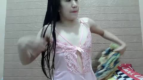 Snapshot of ursexychix_4u chatting on 02/02/25, 02:38 ursexychix_4u online show from 02/02/25, 02:38