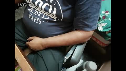 Snapshot of ursfriendmale chatting on 02/16/25, 03:38 urs friend online show from 02/16/25, 03:38