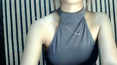 Snapshot of urskinny_girl chatting on 02/02/25, 02:13 Jane online show from 02/02/25, 02:13