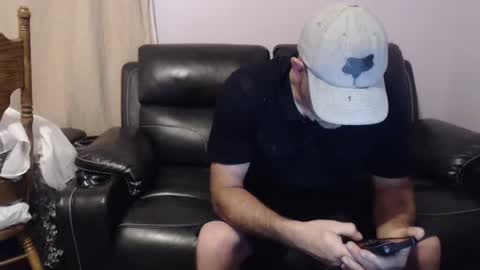 urslav75 online show from 09/21/25, 03:08