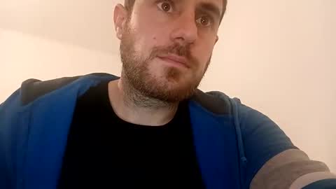 Snapshot of ursweetdreamx chatting on 11/19/25, 11:21 ursweetdreamx online show from 11/19/25, 11:21