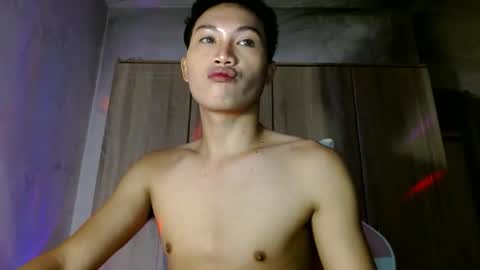 ursweetfucker_kimeya69 online show from 10/28/25, 07:16