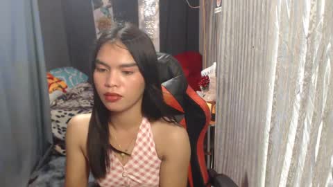 urtereshameow online show from 02/18/25, 05:20