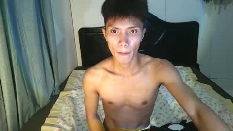 Snapshot of urtwink_jm chatting on 04/03/26, 04:05 mark online show from 04/03/26, 04:05