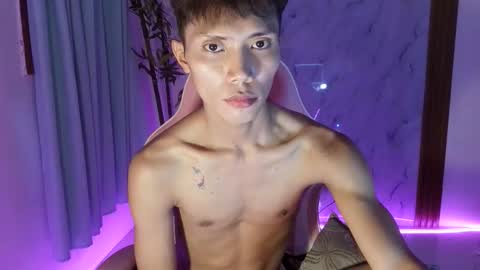 Snapshot of urtwink_jm chatting on 04/07/26, 02:23 mark online show from 04/07/26, 02:23