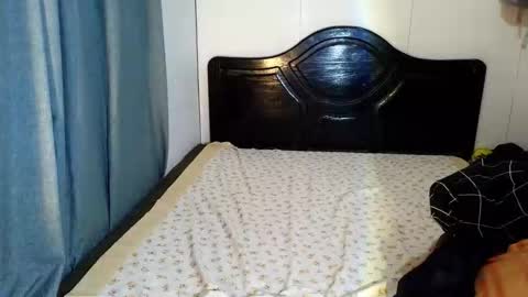 Snapshot of urtwink_jm chatting on 04/14/26, 12:22 mark online show from 04/14/26, 12:22