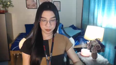 Snapshot of urwetasianprincessxx chatting on 01/24/25, 12:31 Ashley Kate Mateo Gray online show from 01/24/25, 12:31