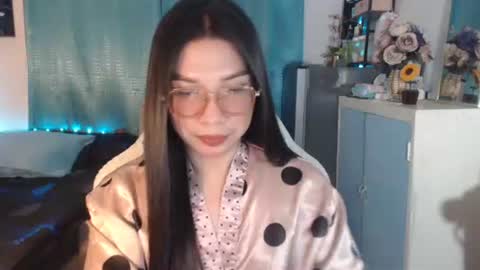 Ashley Kate Mateo Gray online show from 03/20/26, 10:20