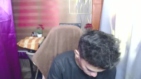 urwild_fuckerxx online show from 11/18/25, 11:37