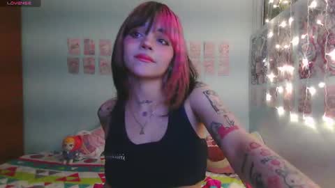 uryukim_ online show from 06/11/26, 05:27