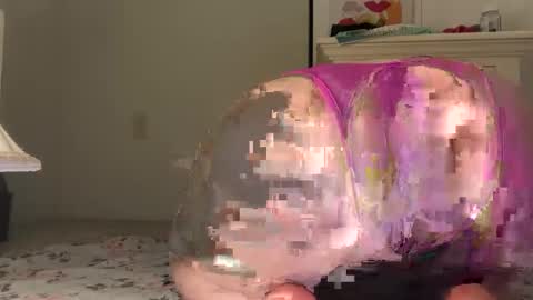 Lily online show from 01/10/26, 03:19