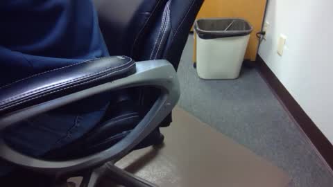 useemie online show from 02/15/26, 08:05