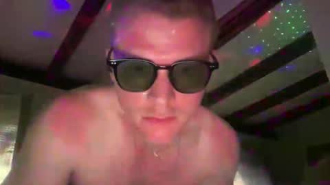 usernamenotfound1111 online show from 03/29/26, 05:57