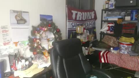 Eric online show from 12/15/25, 12:09