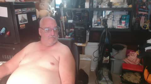 Snapshot of usgoober chatting on 07/07/26, 02:14 Eric online show from 07/07/26, 02:14
