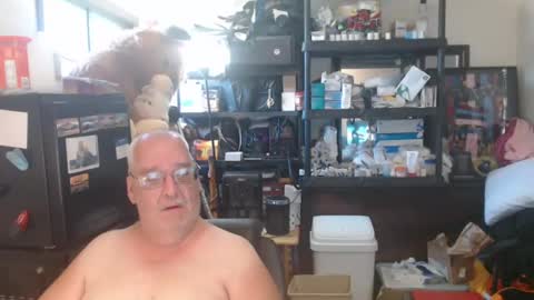Snapshot of usgoober chatting on 07/18/26, 12:09 Eric online show from 07/18/26, 12:09