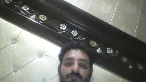 Snapshot of usman184 chatting on 09/16/25, 09:16 Mian184 online show from 09/16/25, 09:16