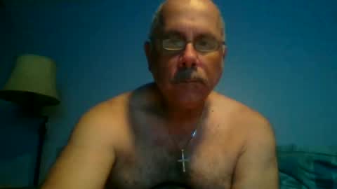 Snapshot of usonion chatting on 07/19/26, 01:20 Jim online show from 07/19/26, 01:20