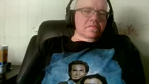 usstarr1 online show from 04/17/26, 02:53