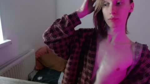 Excuse me online show from 09/25/25, 04:27