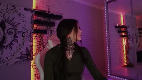 Eva online show from 12/09/24, 09:28