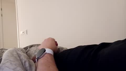 uwvvlvip online show from 02/23/25, 11:36