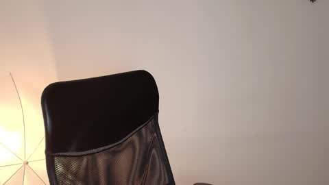 Snapshot of uyukie chatting on 10/01/25, 11:38 UYUKIE online show from 10/01/25, 11:38