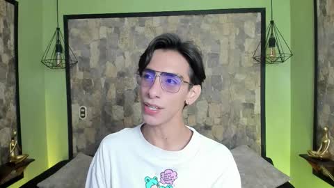 Snapshot of uyukie chatting on 11/05/25, 12:27 UYUKIE online show from 11/05/25, 12:27