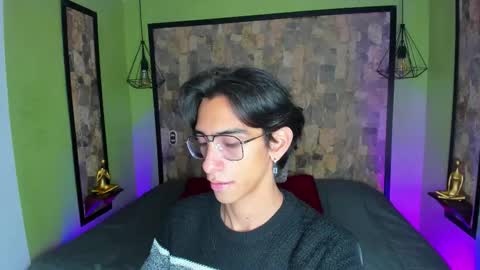 Snapshot of uyukie chatting on 03/30/26, 03:40 UYUKIE online show from 03/30/26, 03:40