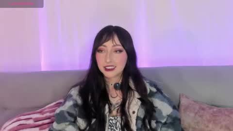 v1cky_ online show from 06/30/26, 12:22