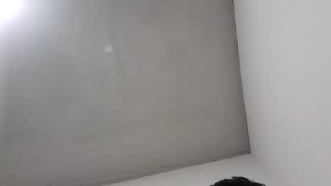 Snapshot of v4rgas chatting on 11/23/25, 10:09 v4rgas online show from 11/23/25, 10:09