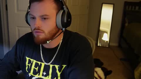 Snapshot of v_for_veng chatting on 09/22/25, 05:09 v_for_veng online show from 09/22/25, 05:09