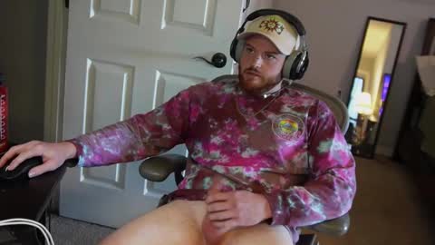 Snapshot of v_for_veng chatting on 10/22/25, 05:13 v_for_veng online show from 10/22/25, 05:13