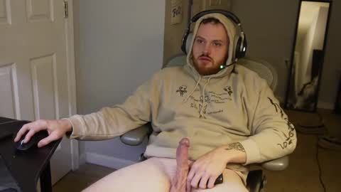 Snapshot of v_for_veng chatting on 11/14/25, 06:12 v_for_veng online show from 11/14/25, 06:12