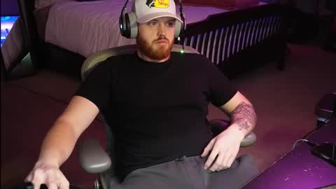 Snapshot of v_for_veng chatting on 01/06/26, 01:31 v_for_veng online show from 01/06/26, 01:31