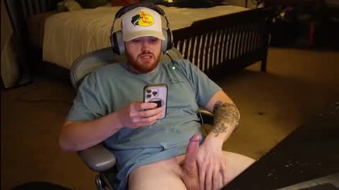 Snapshot of v_for_veng chatting on 01/15/26, 01:54 v_for_veng online show from 01/15/26, 01:54