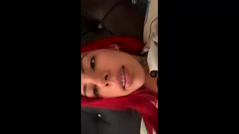 Snapshot of vaalen_ chatting on 09/13/25, 03:12 valentina online show from 09/13/25, 03:12