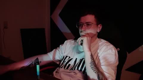 vacation__ online show from 11/27/25, 03:47