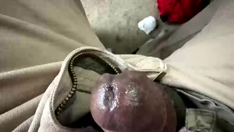 Vafree online show from 11/12/25, 03:23