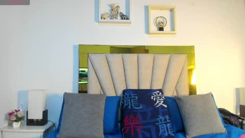 vahioleth  online show from 04/01/26, 02:56