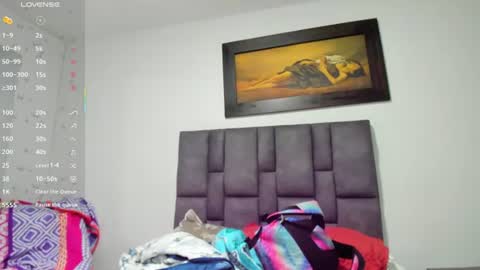 Snapshot of vahiolet_smith chatting on 07/12/26, 12:40 Vahiolet smith online show from 07/12/26, 12:40