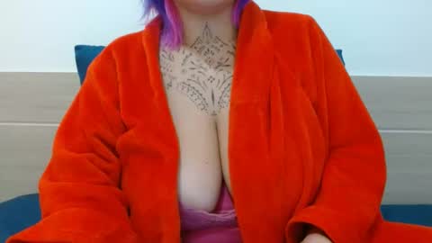 Vah Oliver online show from 10/15/25, 03:01