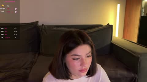 Snapshot of vaiee chatting on 12/28/24, 09:19 Valery online show from 12/28/24, 09:19