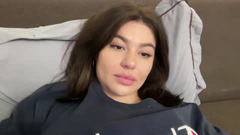 Snapshot of vaiee chatting on 02/10/25, 04:14 Valery online show from 02/10/25, 04:14