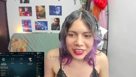 Vaiolet1314 online show from 05/24/26, 03:22