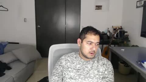 vajkito online show from 01/12/25, 08:04