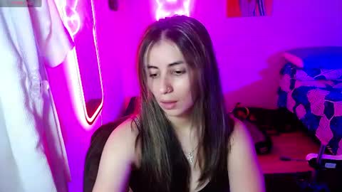 valentina online show from 07/23/26, 12:35