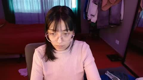 valentina online show from 11/24/25, 12:49