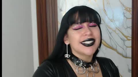 valen_ross7 online show from 04/06/26, 09:43