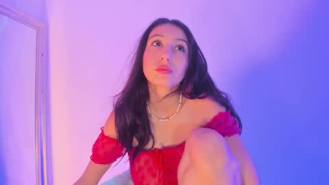 Snapshot of valen_scoott chatting on 11/03/25, 02:18 valen_scoott online show from 11/03/25, 02:18